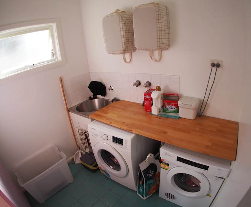 $180, Share-house, 2 bathrooms, East Geelong VIC 3219