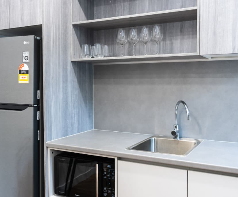 $1,400, Whole-property, 2 bathrooms, Jubilee Pocket QLD 4802