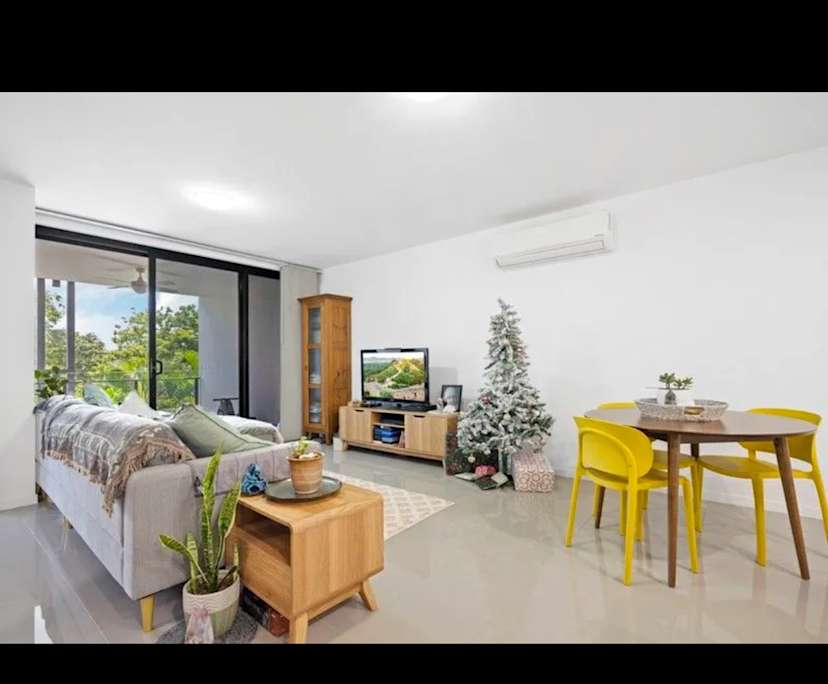 $285, Whole-property, 2 bathrooms, Upper Mount Gravatt QLD 4122