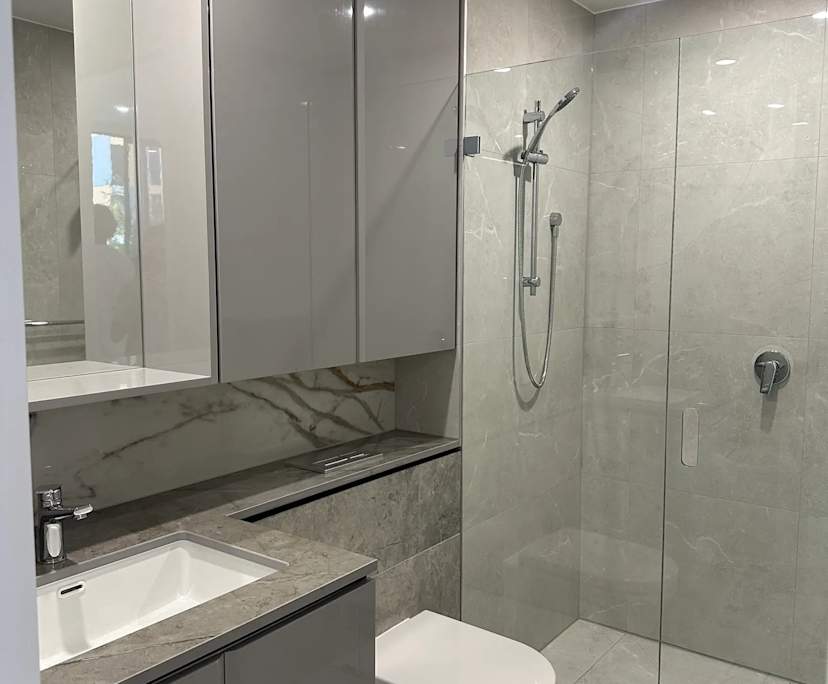 Unfurnished room with own bathroom