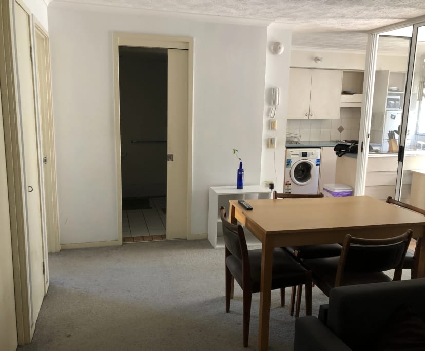$340, Flatshare, 3 bathrooms, Kangaroo Point QLD 4169