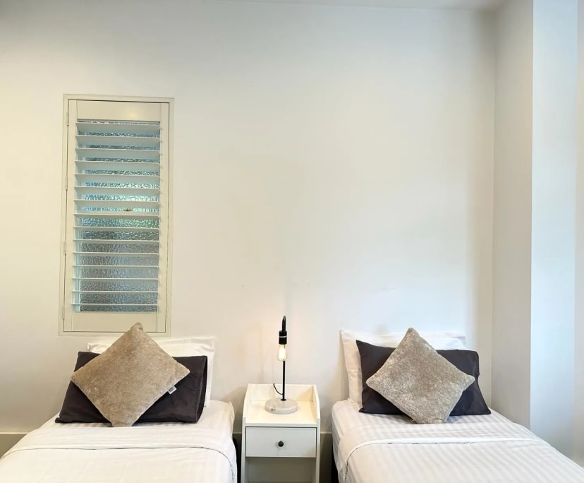 $600, Flatshare, 6 bathrooms, McMahons Point NSW 2060