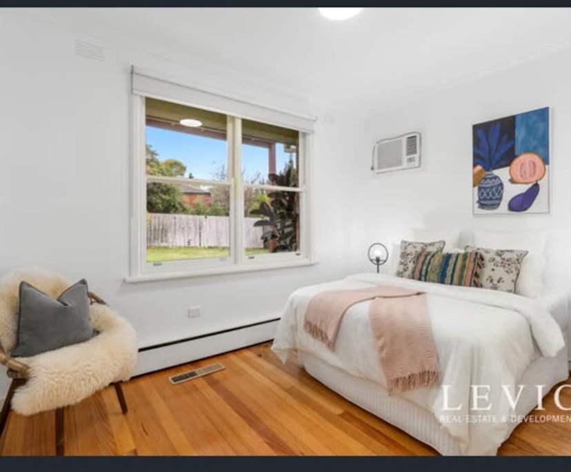Unfurnished room in a share house