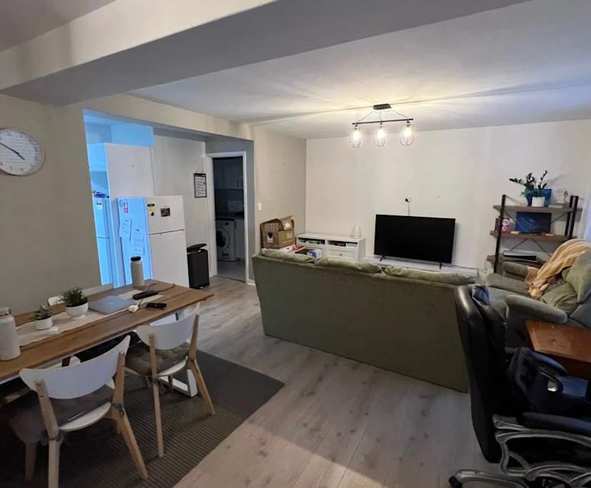 Unfurnished room in a share house