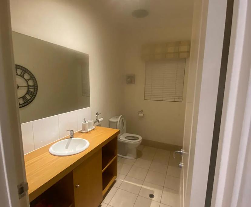 $350, Share-house, 3 bathrooms, Stirling WA 6021