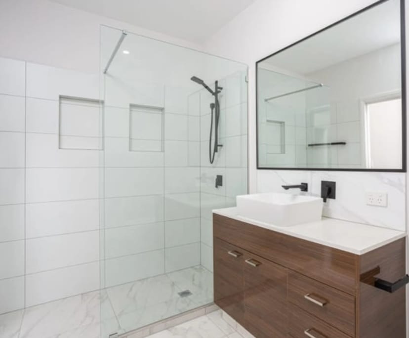 Room for Rent in Burleigh Heads, Gold Coast 375,