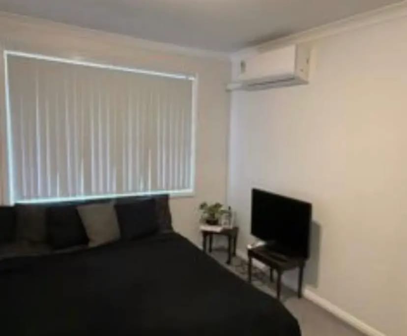 Room in a share house