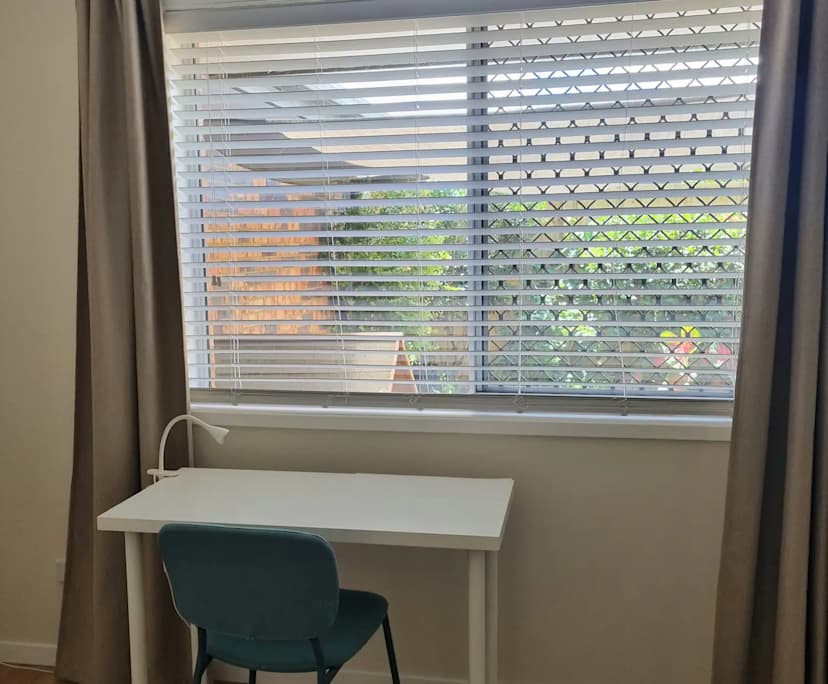 $220, Share-house, 3 bathrooms, Lawnton QLD 4501