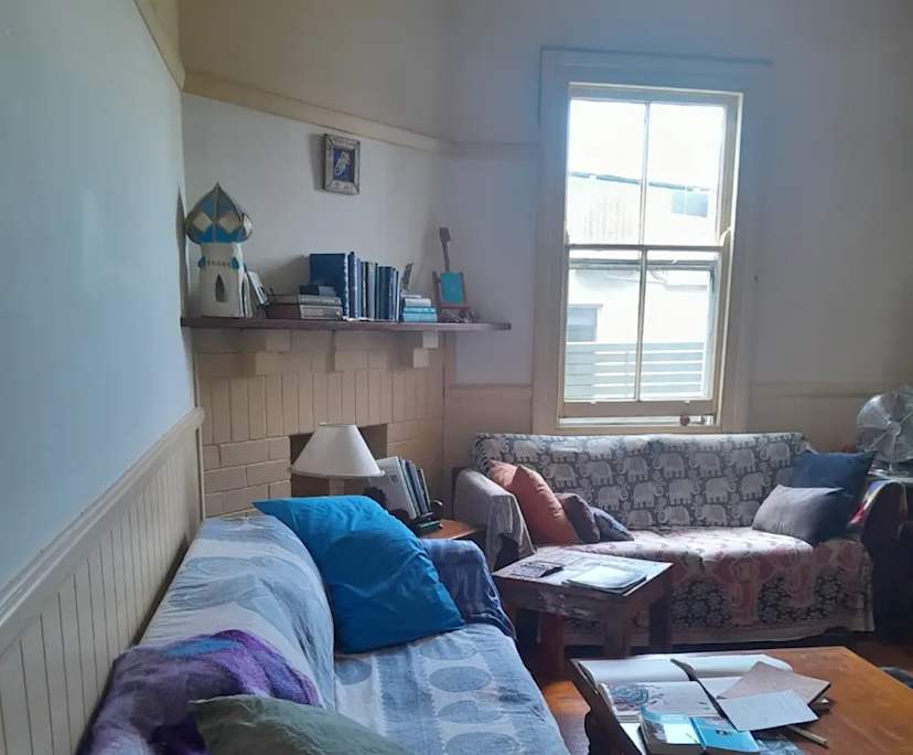 $350, Share-house, 3 bathrooms, Hamilton South NSW 2303