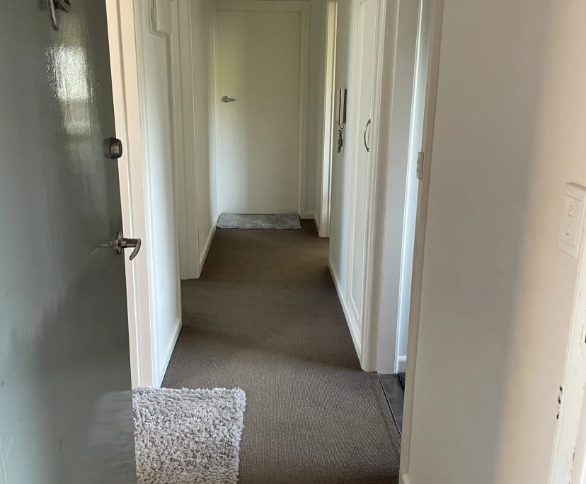 Room for Rent in Armadale, Melbourne 300, Furnish...