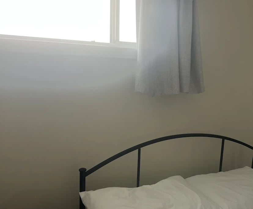 $366, Share-house, 3 bathrooms, Merewether NSW 2291