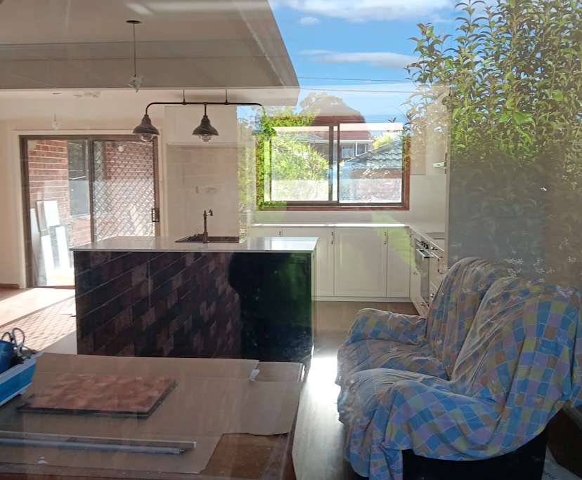 Furnished room in a share house