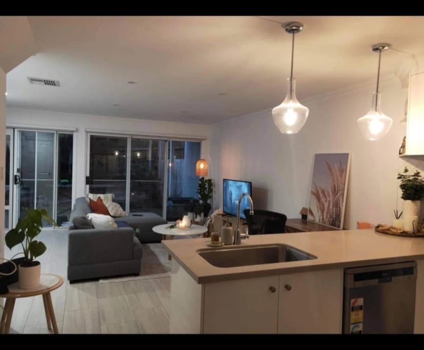 Room for Rent in Camp Hill, Brisbane 226, Unfurni...