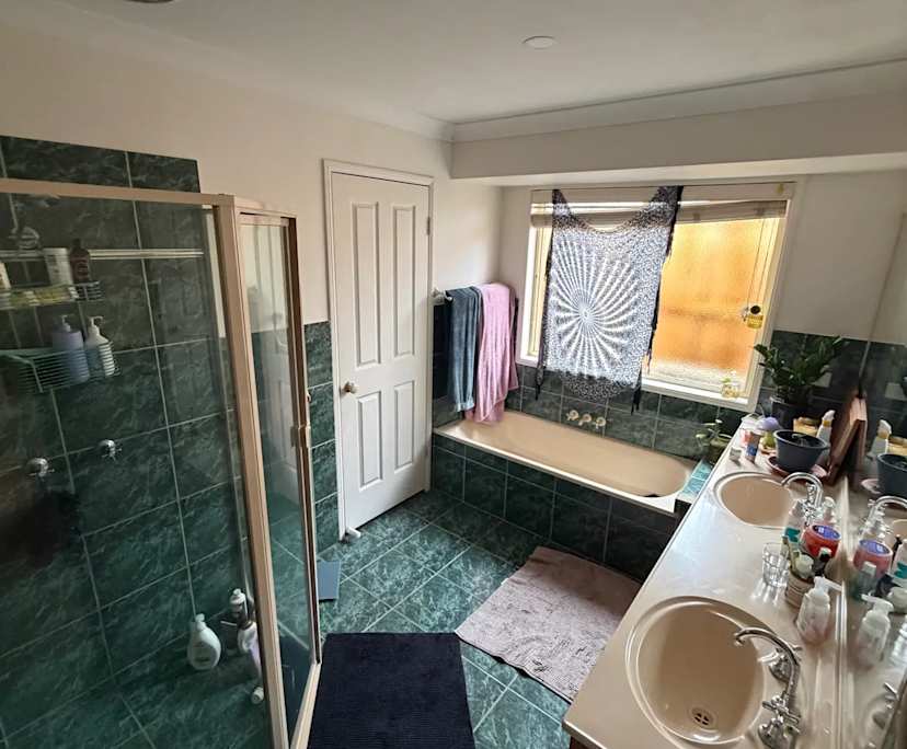 $313, Share-house, 4 bathrooms, Burleigh Waters QLD 4220