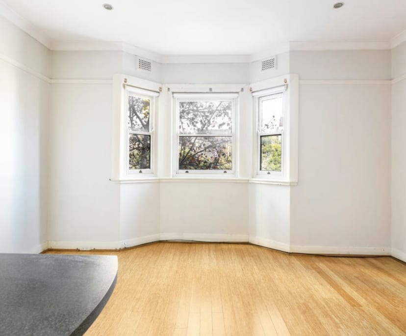 Unfurnished room in a flatshare
