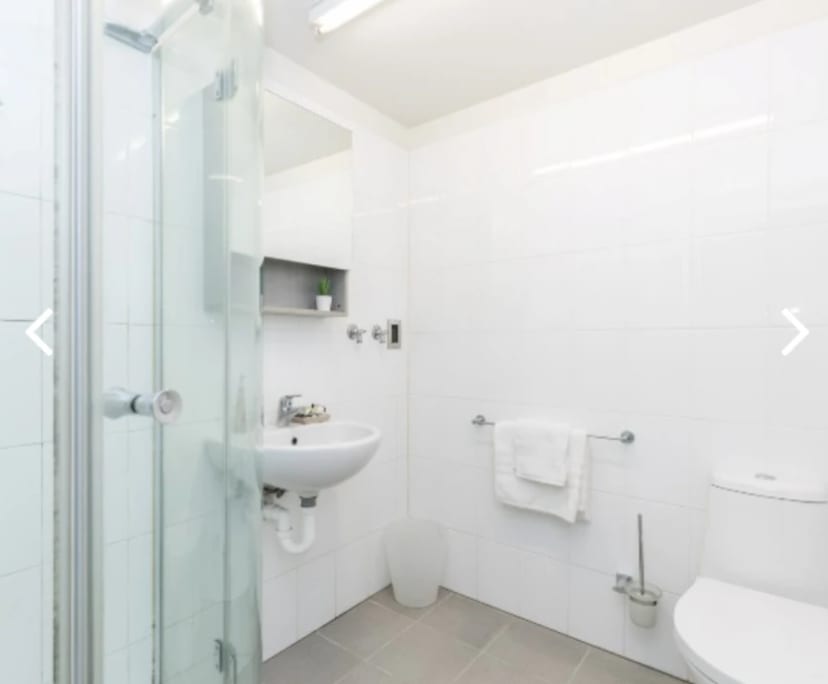 Room for Rent in Carlton, Melbourne 355, Furnishe...