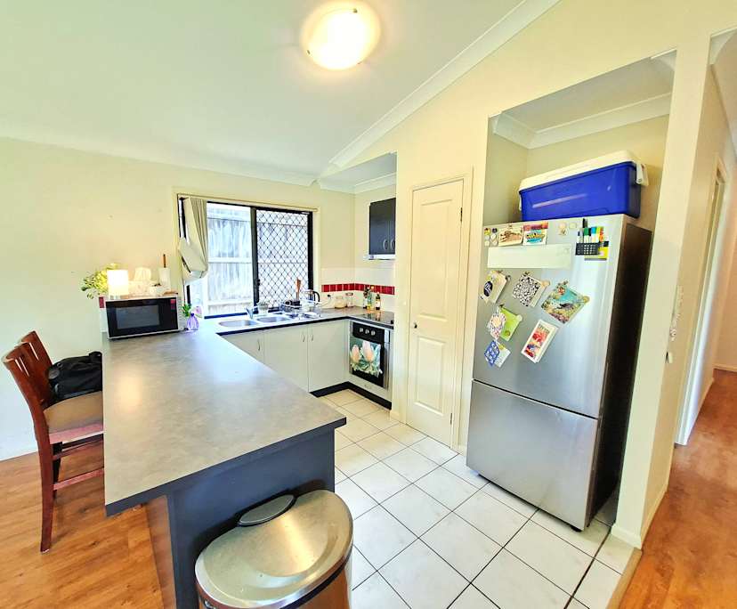 $240, Share-house, 3 bathrooms, Darra QLD 4076