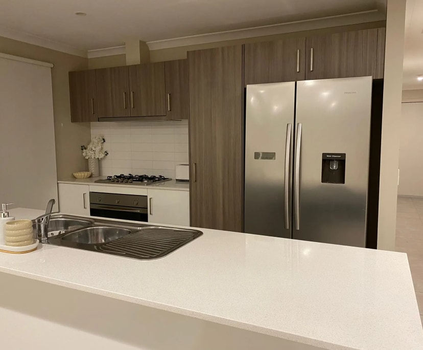 $185, Share-house, 4 bathrooms, Mernda VIC 3754