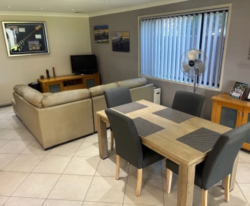 $320, Share-house, 4 bathrooms, Marayong NSW 2148