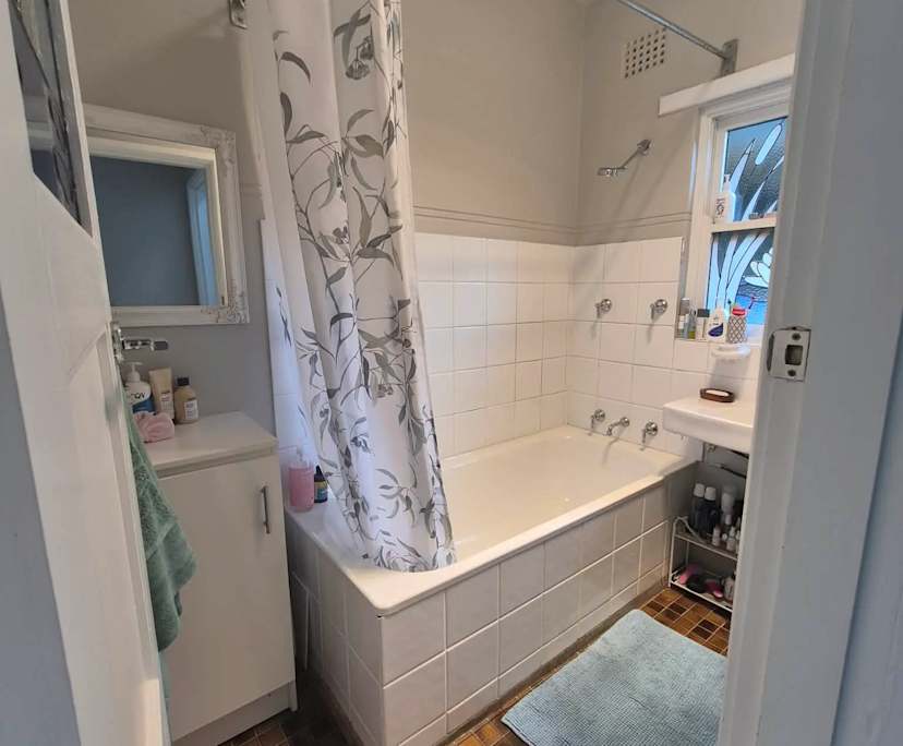 $240, Share-house, 3 bathrooms, O'Connor ACT 2602