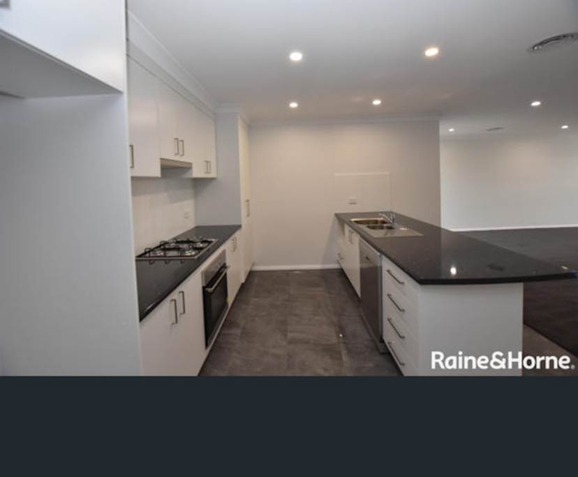 $143, Share-house, 4 bathrooms, Orange NSW 2800