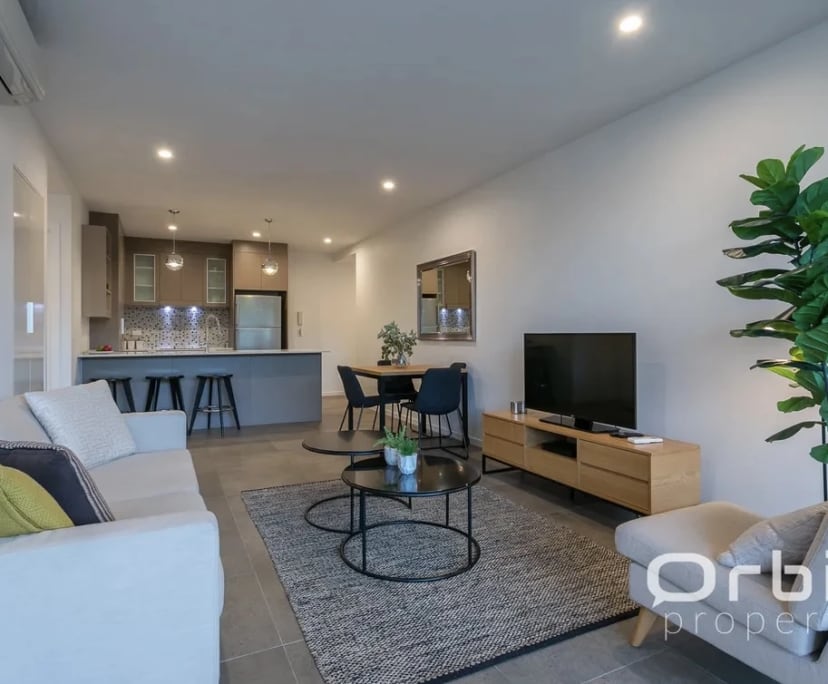 Furnished room with own bathroom