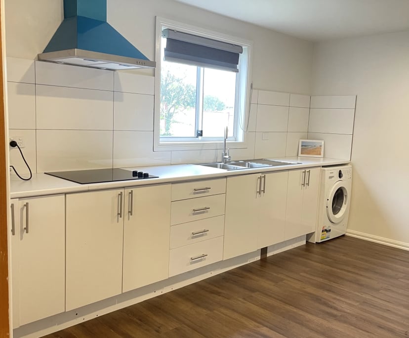 $375, Whole-property, 1 bathroom, Lilydale VIC 3140