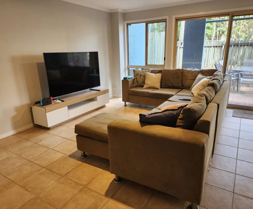 Furnished room with ensuite in a share house
