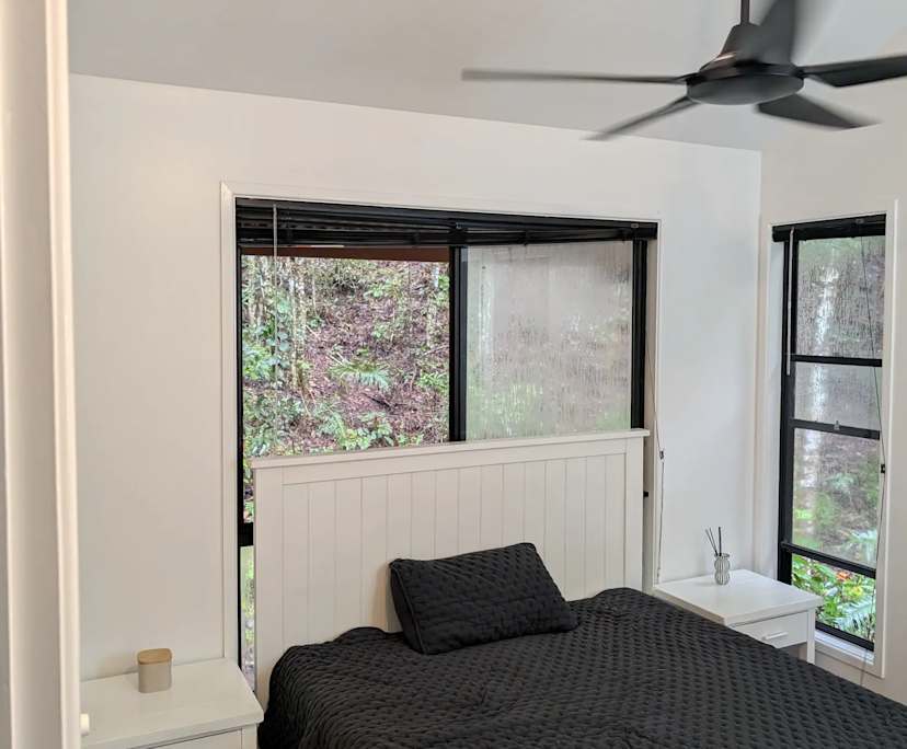 Room in a share house