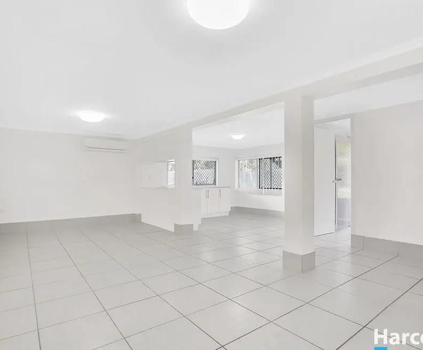 $500, Whole-property, 2 bathrooms, Tarragindi QLD 4121