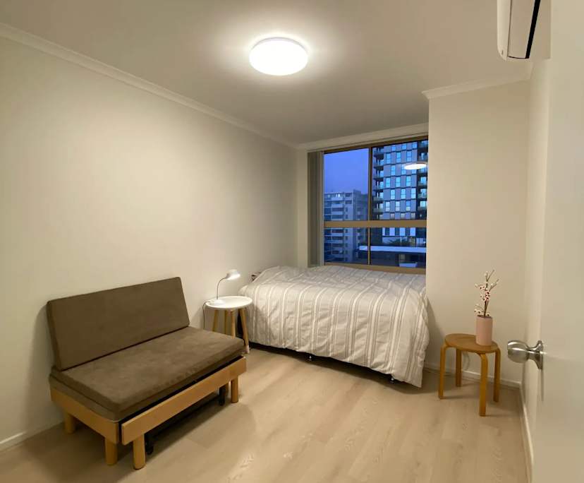 Furnished room with own bathroom