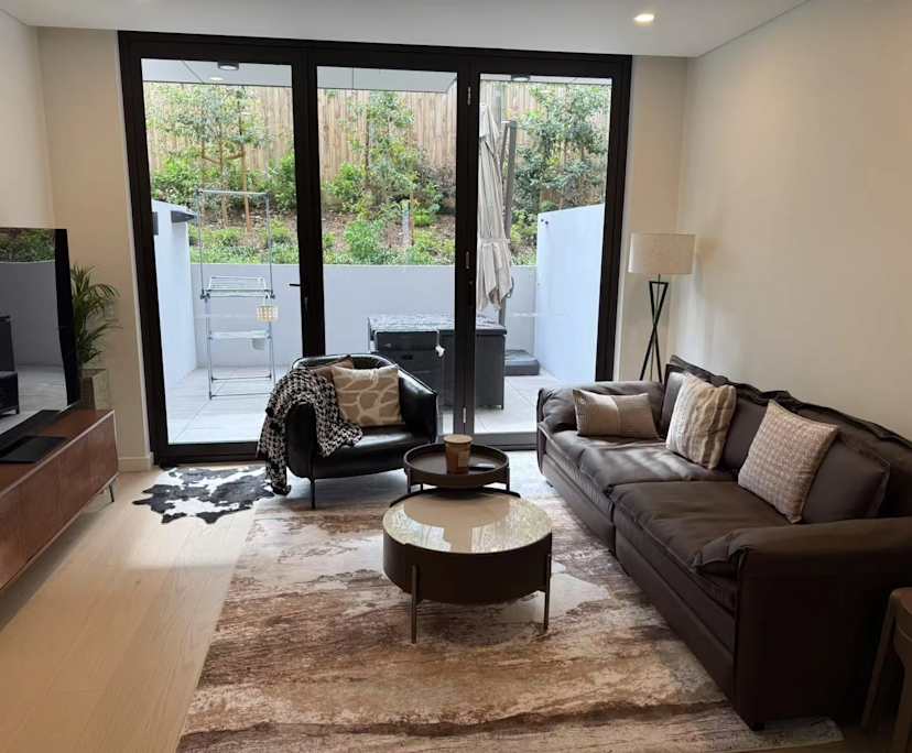 Furnished room with own bathroom