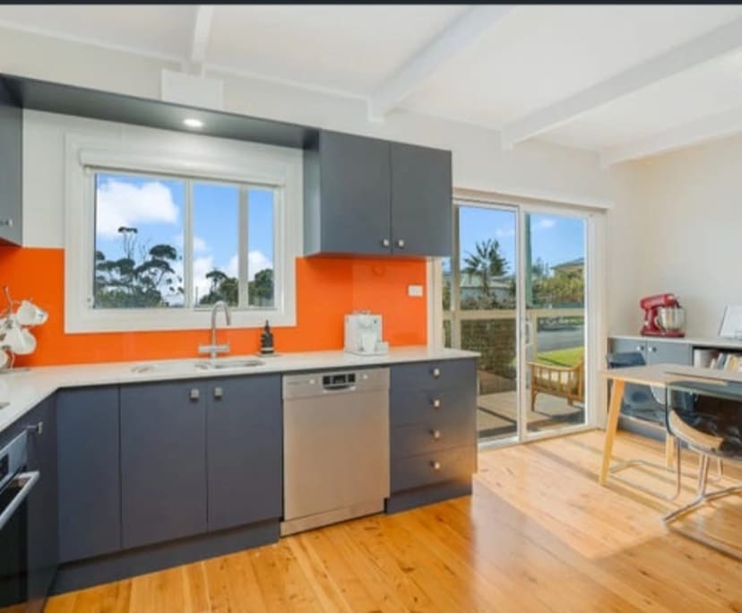 Room for Rent in Bermagui, NSW 190, Furnished, Sh...