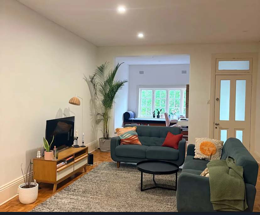 Unfurnished room in a share house