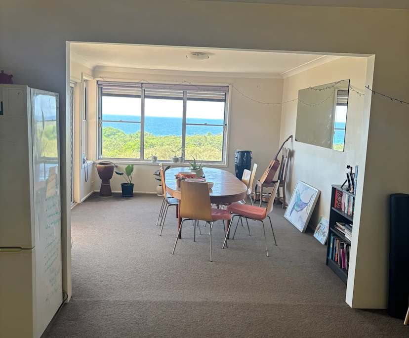 Room in a share house