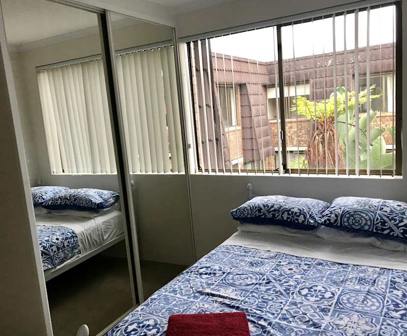 Furnished room in a flatshare