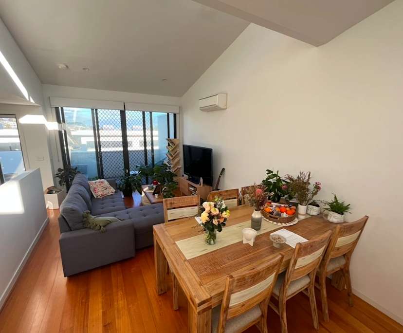 Furnished room with own bathroom