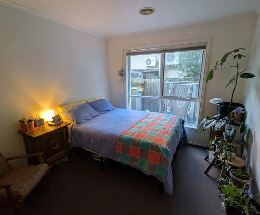 propertyImage