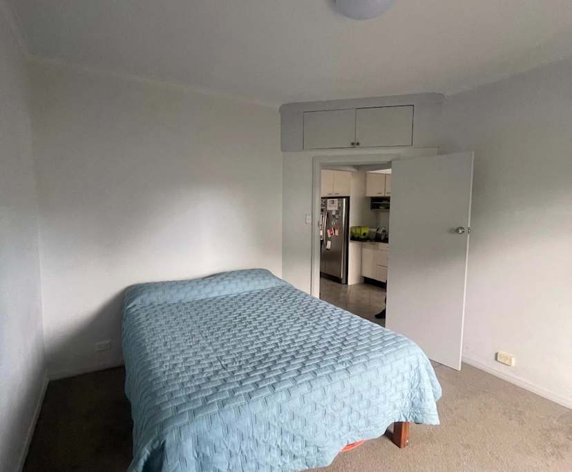 $350, Student-accommodation, 1 bathroom, Allambie Heights NSW 2100