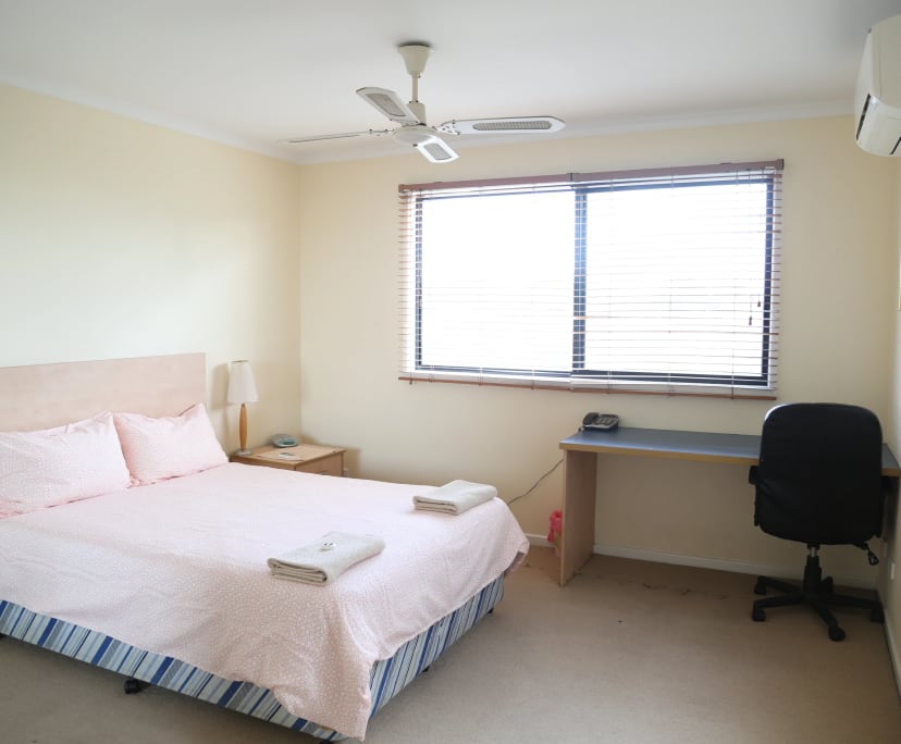 $240, Share-house, 3 rooms, Robertson QLD 4109, Robertson QLD 4109