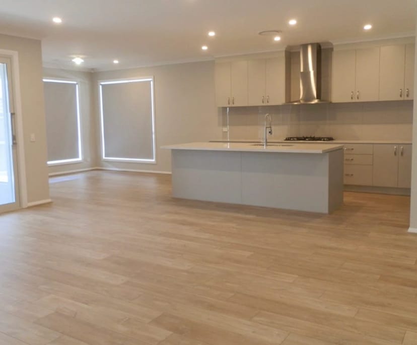 $345, Share-house, 2 rooms, Banksia Beach QLD 4507, Banksia Beach QLD 4507