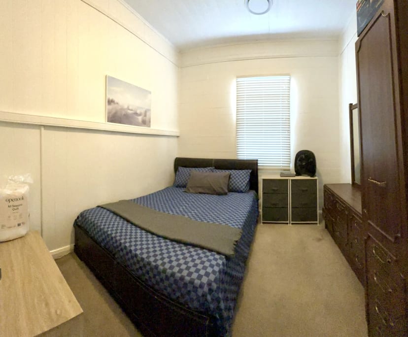 $350, Share-house, 3 bathrooms, East Brisbane QLD 4169