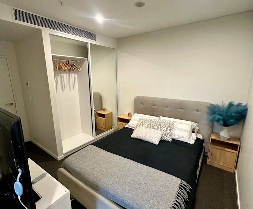 Furnished room with own bathroom