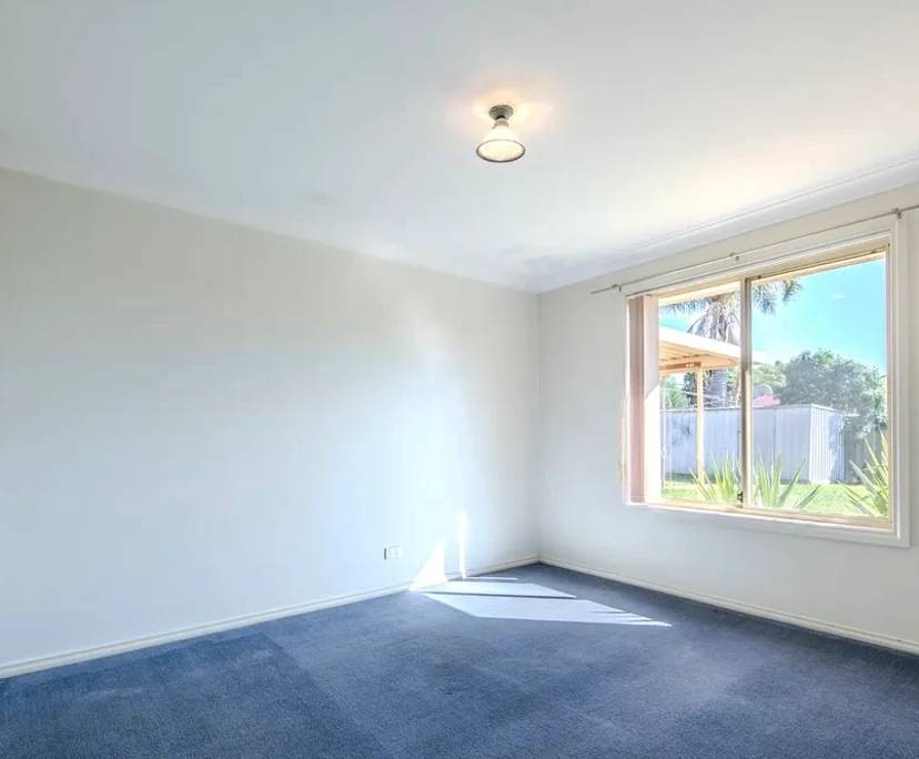 Room in a share house