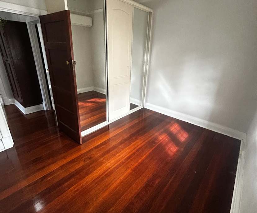 Unfurnished room with own bathroom