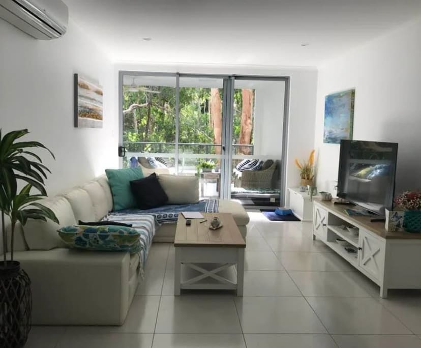 $300, Flatshare, 2 bathrooms, Yorkeys Knob QLD 4878