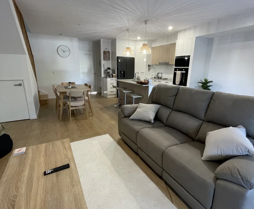 Room in a share house