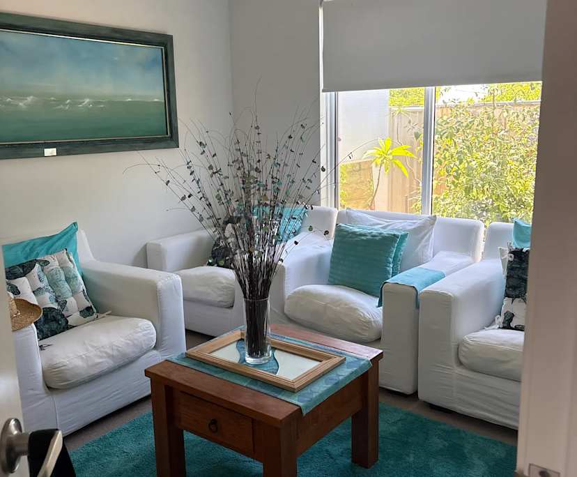 Whole property with 3 rooms for rent