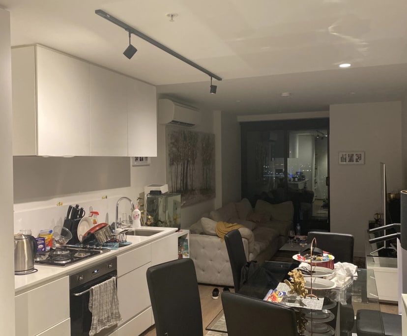 $360, Flatshare, 2 bathrooms, West Melbourne VIC 3003