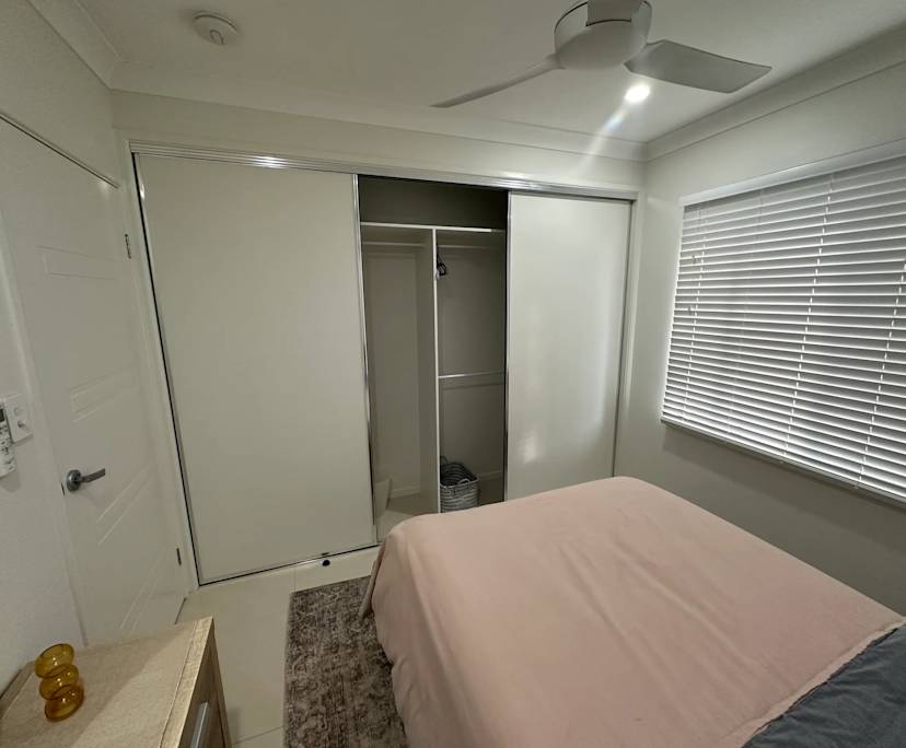 $250, Share-house, 4 bathrooms, Trinity Beach QLD 4879